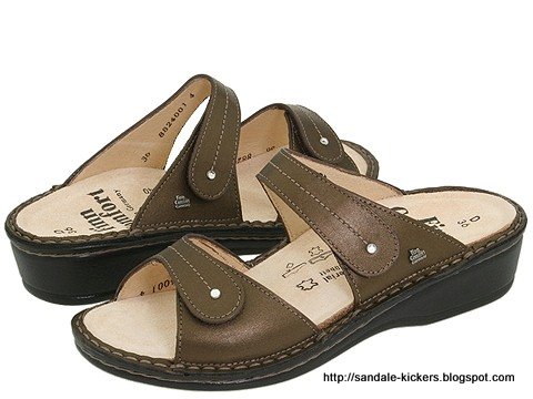 Sandale kickers:kickers-623003