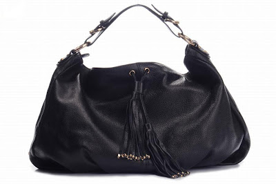 Miu Miu tachonado bolsas grandes de Negro