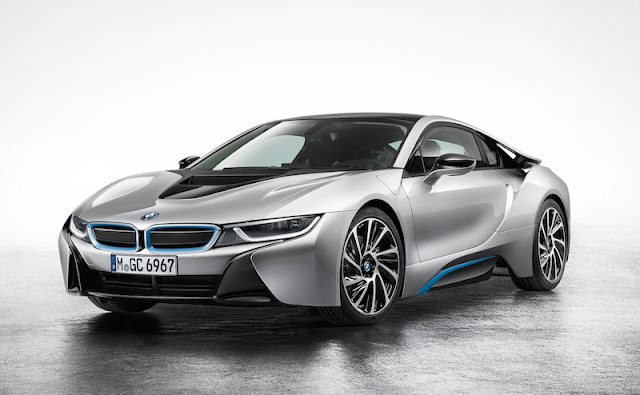 BMW i8