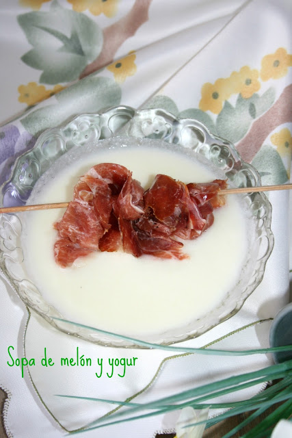 Sopa fría de melón y yogur