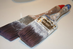 How to clean your paint brushes with Vingear. DIY tips from Lilyfield Life