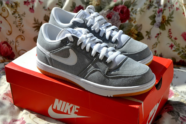 http://www.syriouslyinfashion.com/2016/08/jacamo-nike-court-force-low-sneakers.html