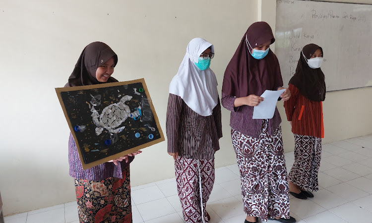 Barang Bekas menjadi Karya Seni Berkualitas