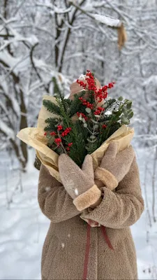 Use sua criatividade e espontaneidade: Utilize objetos, adornos e a própria decoração natalina e divirta-se tirando fotos criativas e diferentes. Você vai arrasar!