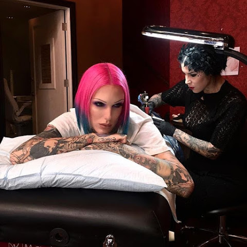 All Hail The Queen: Why We Love Tattooed Makeup Guru Jeffree Star