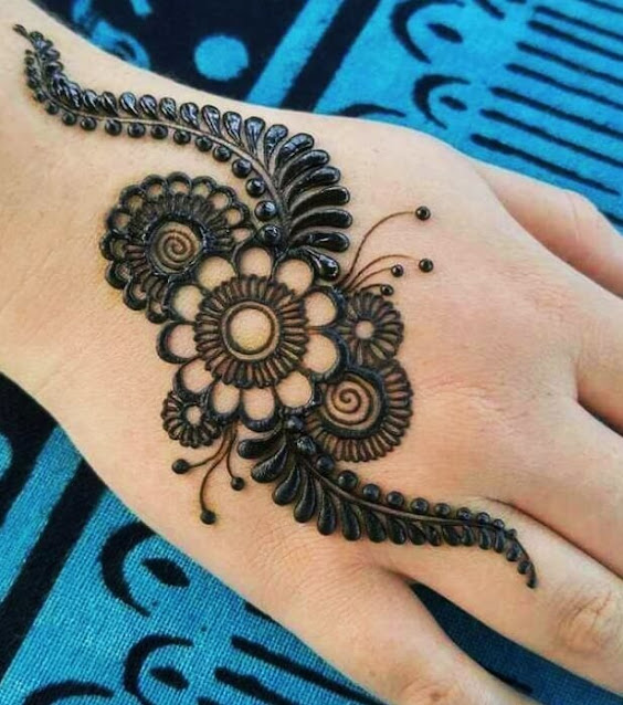 Latest Mehndi Design Images