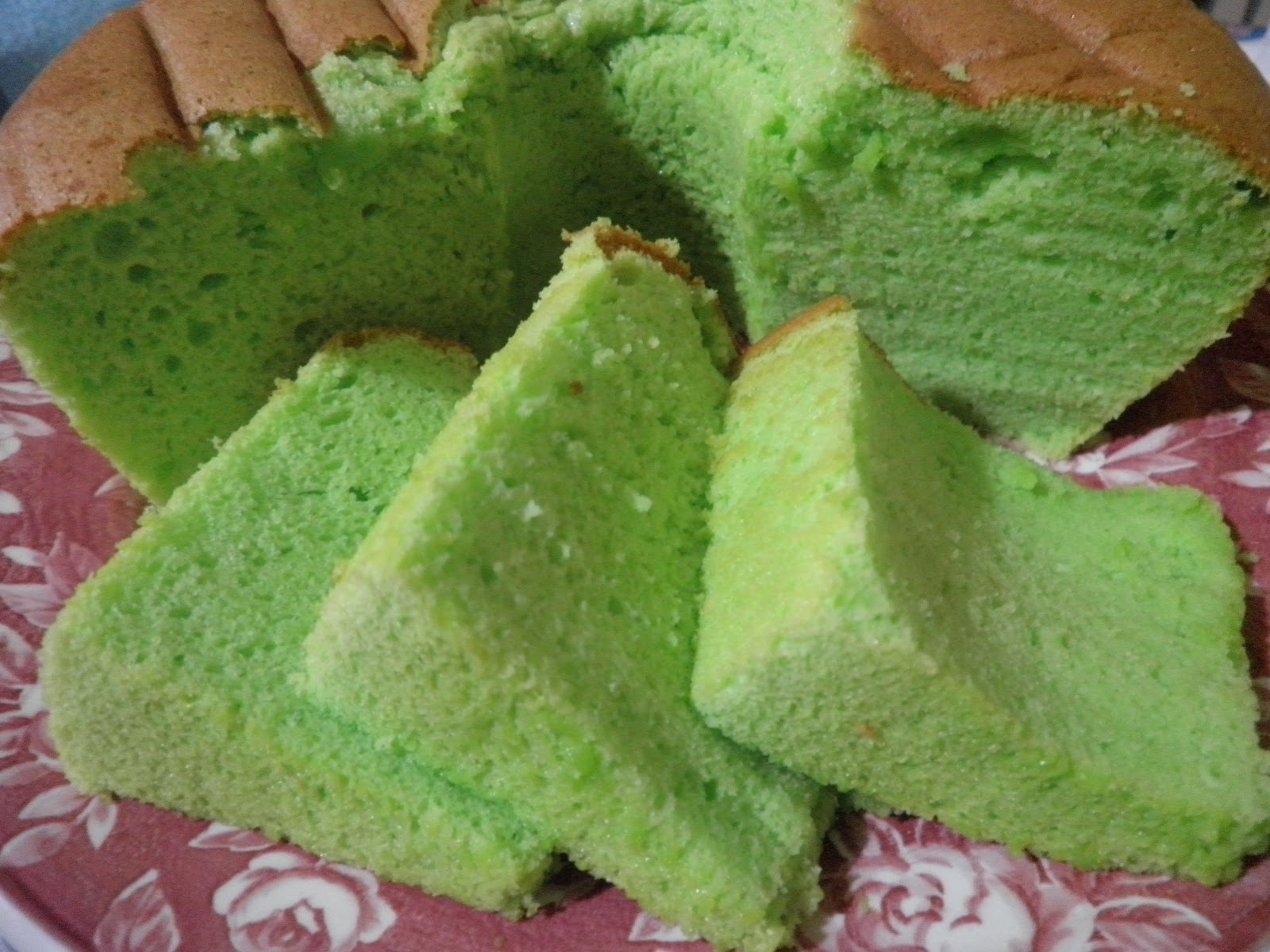 FeezaLovelyKitchen♥: Kek Chiffon Pandan