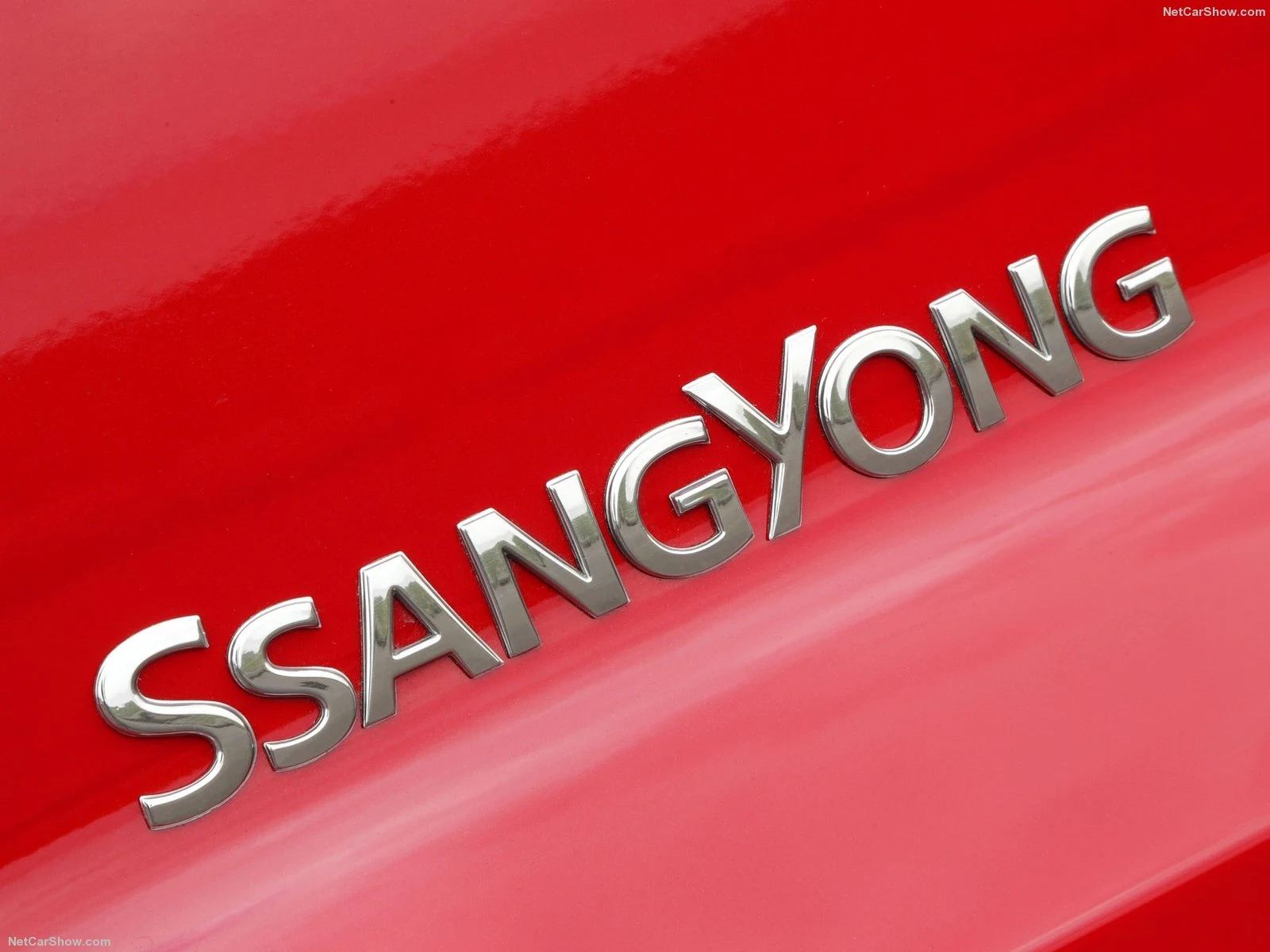 Hình ảnh xe ô tô SsangYong Tivoli 2016 & nội ngoại thất