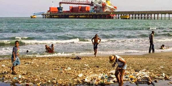 Pantai Terindah Yang Harus Dihindari