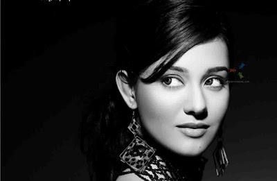 Amrita Rao HD Wallpapers Hot Photo Images 