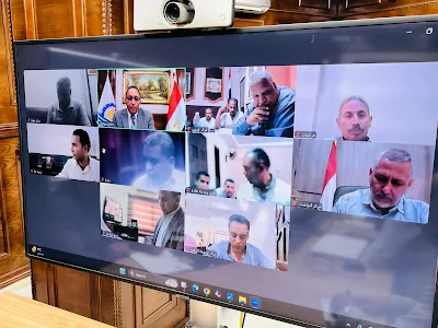 محافظ قنا يطالب بتسريع وتيرة العمل في ملفات التقنين والتصالح والمتغيرات المكانية