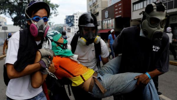 Familiares de caídos tras represión en manifestaciones rechazan declaraciones de Delcy Rodríguez: “Es una burla hacia las víctimas”