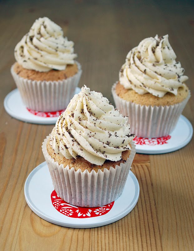 white russian cupcake