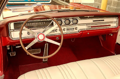 1965 Pontiac Bonneville Convertible Steering Wheel