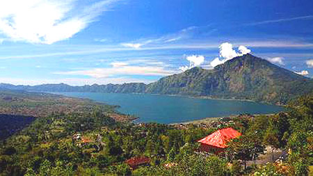 Foto Pemandangan Gunung Batur