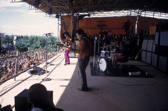 Fotografías de Jimi Hendrix en su último concierto