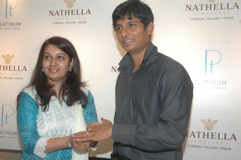 Jeeva and Supriya Celebrate Their Platinum Day Stills Images Gallery film pics