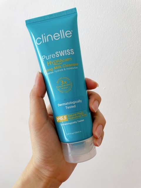 Clinelle PureSwiss Hydracalm Caring Milk Cleanser