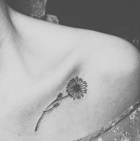 60 mini tatuagens femininas delicadas e elegantes para inspirar vocês!