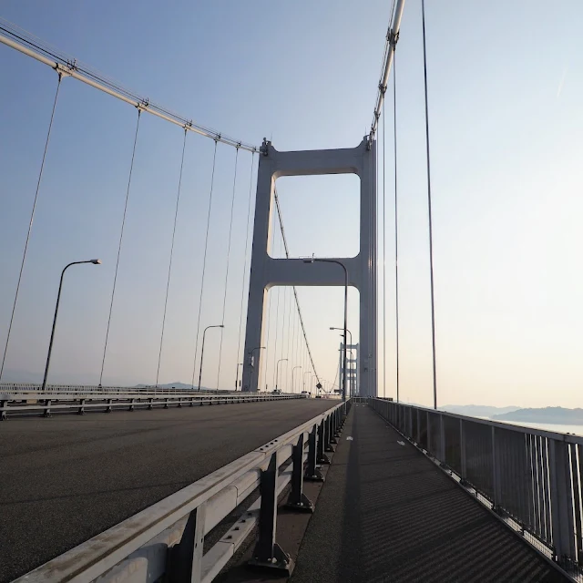 しまなみ海道　大島　来島海峡大橋