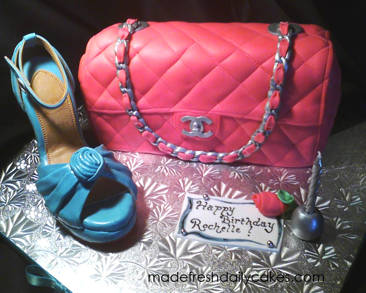 Pink Chanel Handbag Cake!