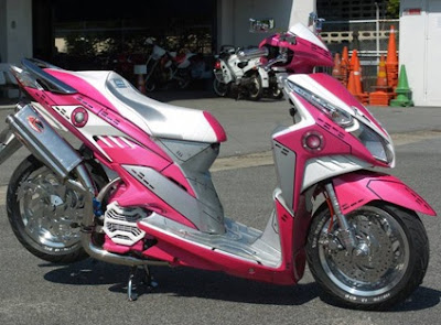 Honda Vario Techno CBS_Modifikasi Racing Motor Kontes-Kumpulan Gambar Modifikasi Motor.3.jpg