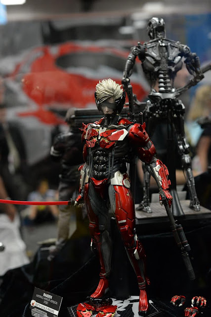 SDCC 2015 Hot Toys 1/6