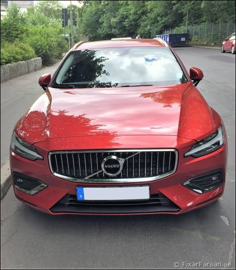 Grill-Volvo-V60-2018