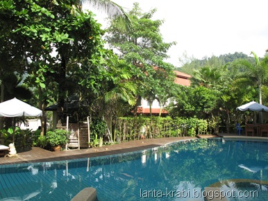 Suwan Palm Swimming Pool