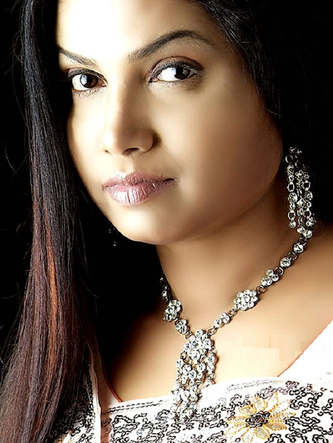 South Indian Actress Elizabeth Hd Wallpaper