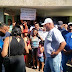 Servidores bloqueiam acesso à Prefeitura de Carapebus