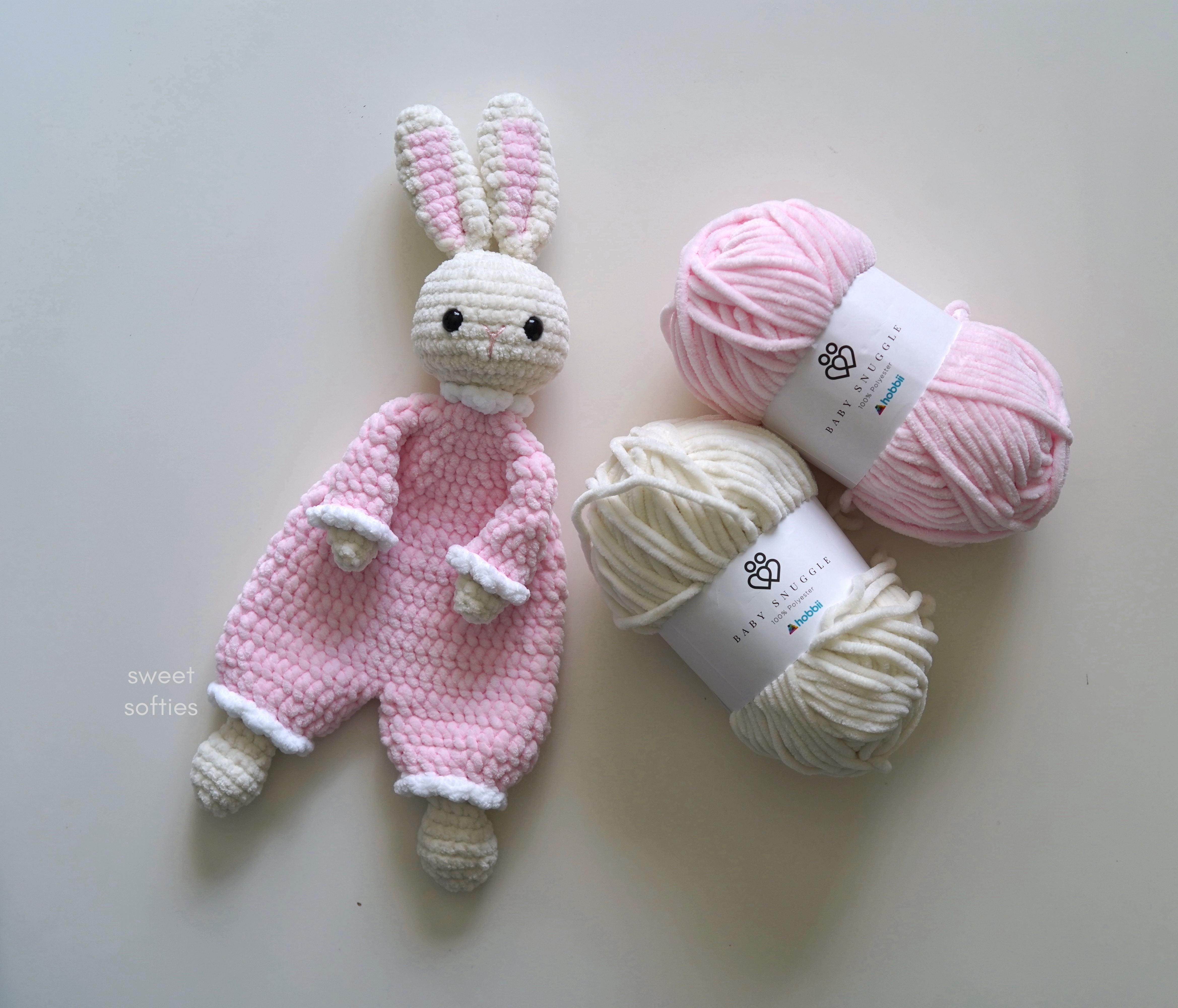 Bunny Mummy: Crochet Bowl Tutorial