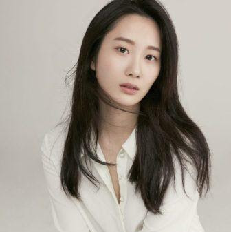 √ Chae Seo Eun - Biodata, Agama, Pacar, Drama, Tinggi dan Profil