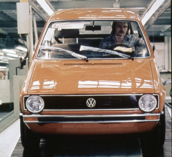 Volkswagen Golf celebra 50º aniversário em 29 de março de 1974