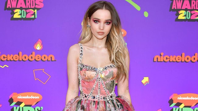 Dove Cameron best red carpet fashion dresses photo