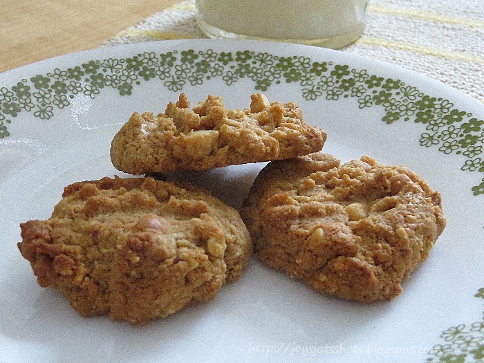 Joy's Jots, Shots & Whatnots: Three Ingredient Peanut Butter Cookies- No Flour, No Sugar