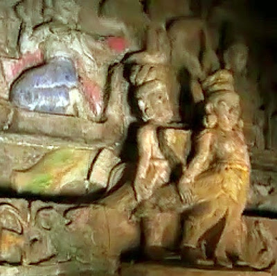 The Shitte-thaung temple interior with stone sculptures