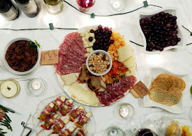 Msg 4 21+ How to have a Wine Tasting Date Night at home w/ @EstanciaWines #artofentertaining #ad 