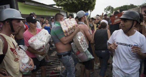 ¡OTRO LOGRO DE NICOLÁS! Masacres y delitos vinculados al hambre aumentaron en Venezuela durante el 2016