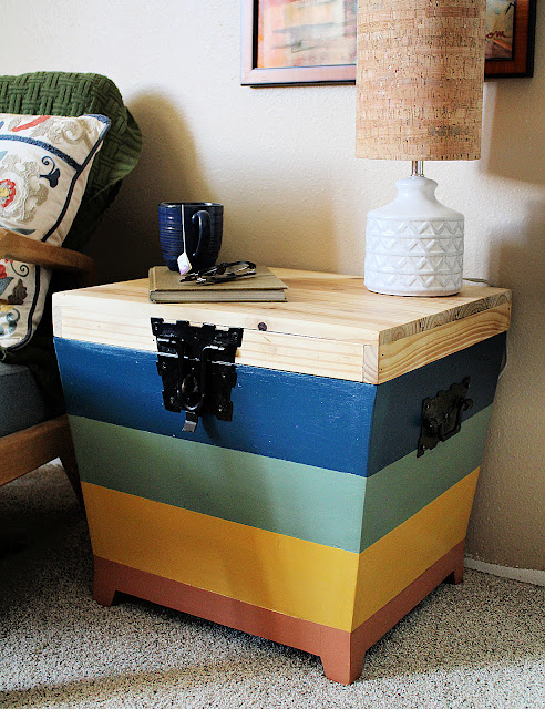 Garage Sale Wood Trunk Makeover & Day 6 Creativity