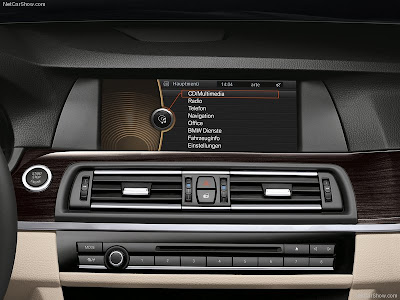 BMW 5 ActiveHybrid - Interior, 2013, 12 of 13