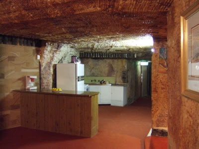 Under The Ground Town - Coober Pedy (17) 6