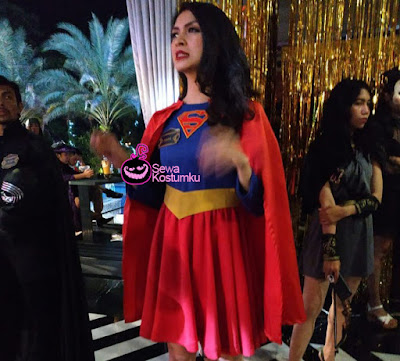 Sewa Kostum Supergirl di Rawamangun Jakarta