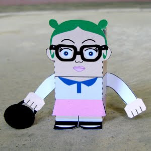 enid-coleslaw-ghost-world-papercraft-toy