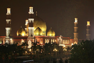 Masjid Kubah Emas