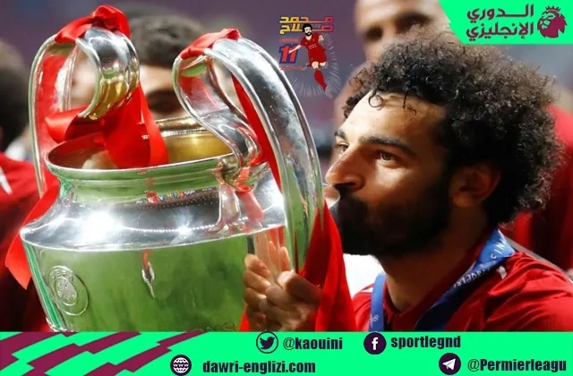 محمد صلاح يحتفل بهدفه المائة مع ليفربول