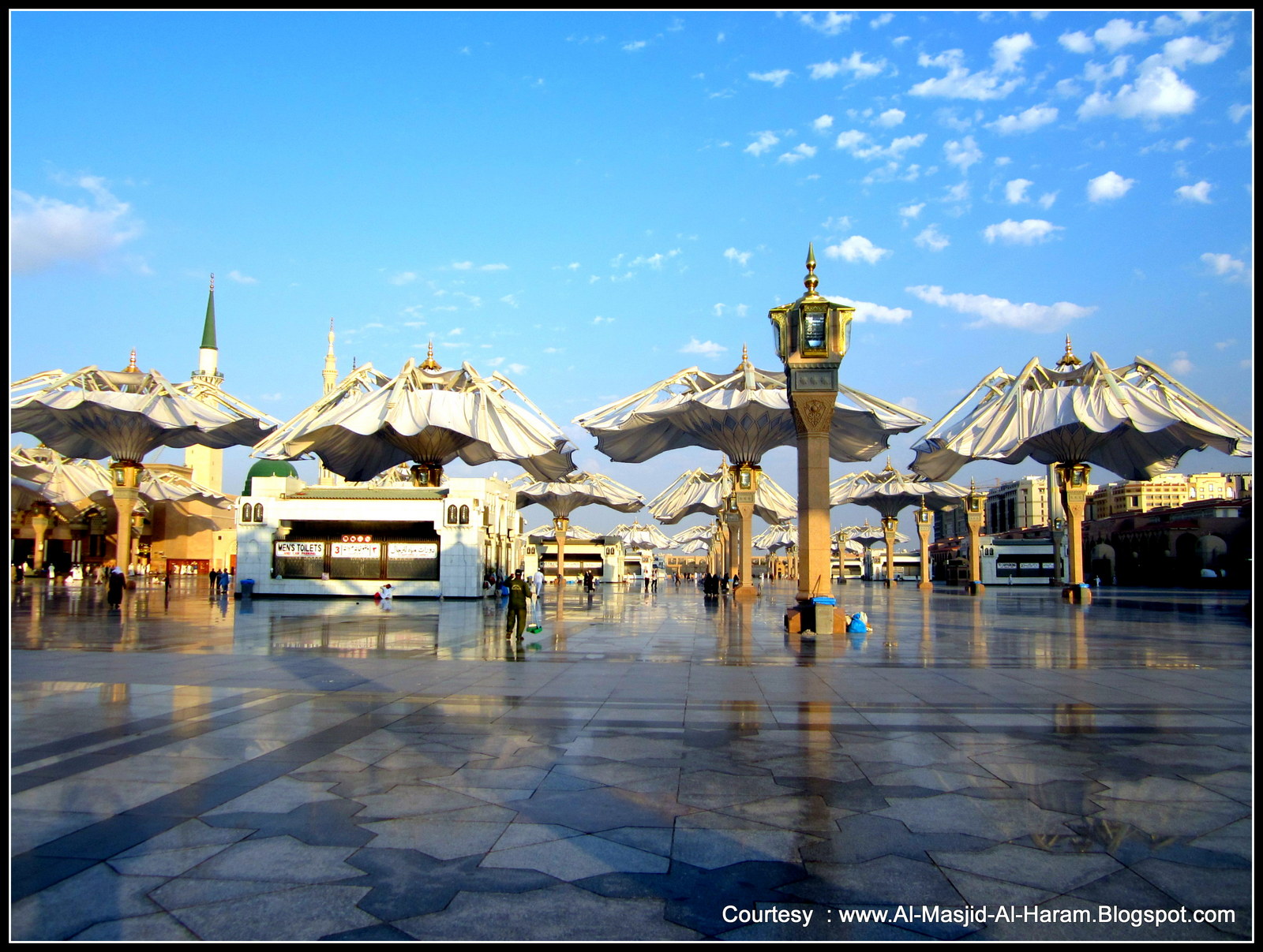 Pictures of Al Masjid Al Haram: Pictures of Masjid Nabawi 