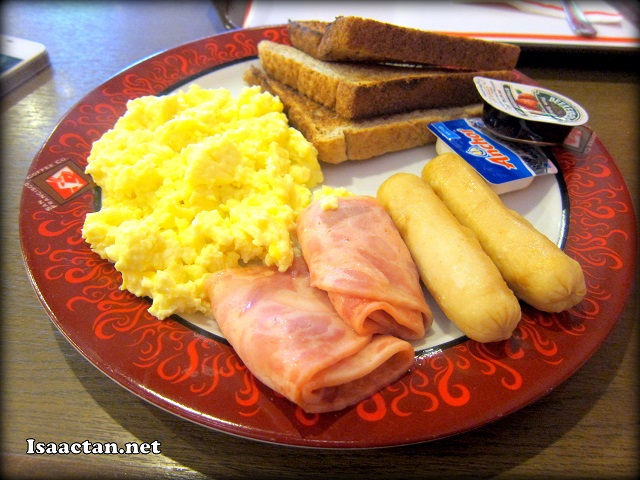 American Breakfast Set - RM13.50 inclusive of one mug of coffee/tea