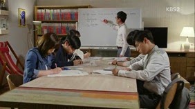 School 2015 E05 0230