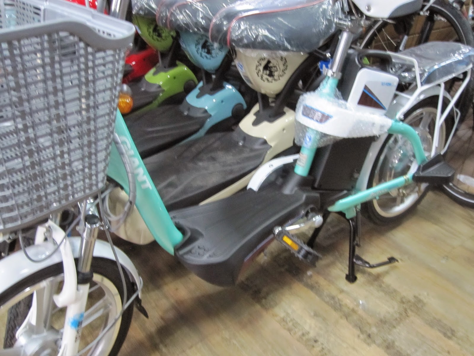 Giant_ebike_Giant_Tianjin_Co_Ltd_electric_bicycle_æ·å®‰ç‰¹_å¤©æ´¥ ...